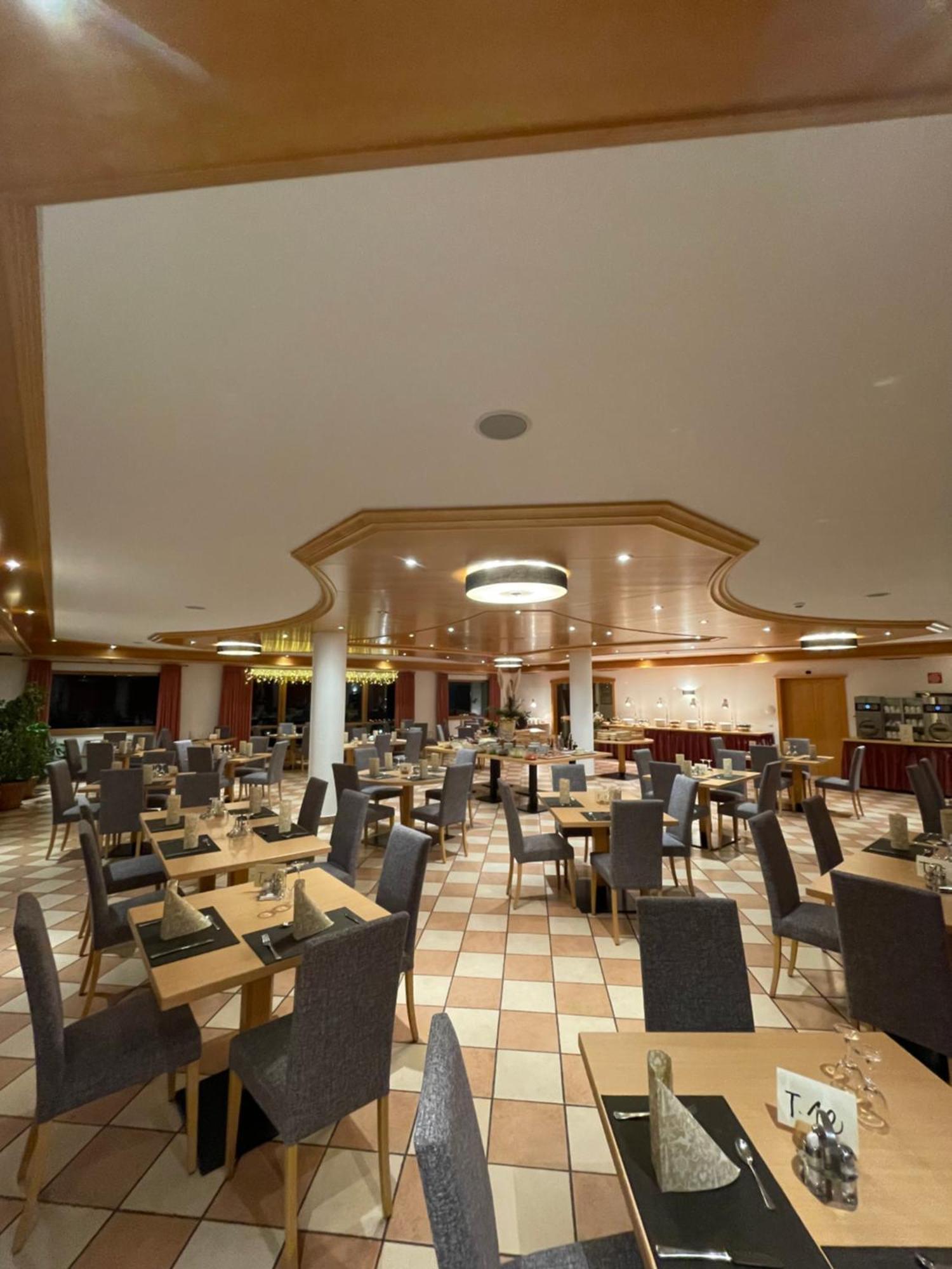 Hotel Larch Кампо-ді-Тренс Екстер'єр фото