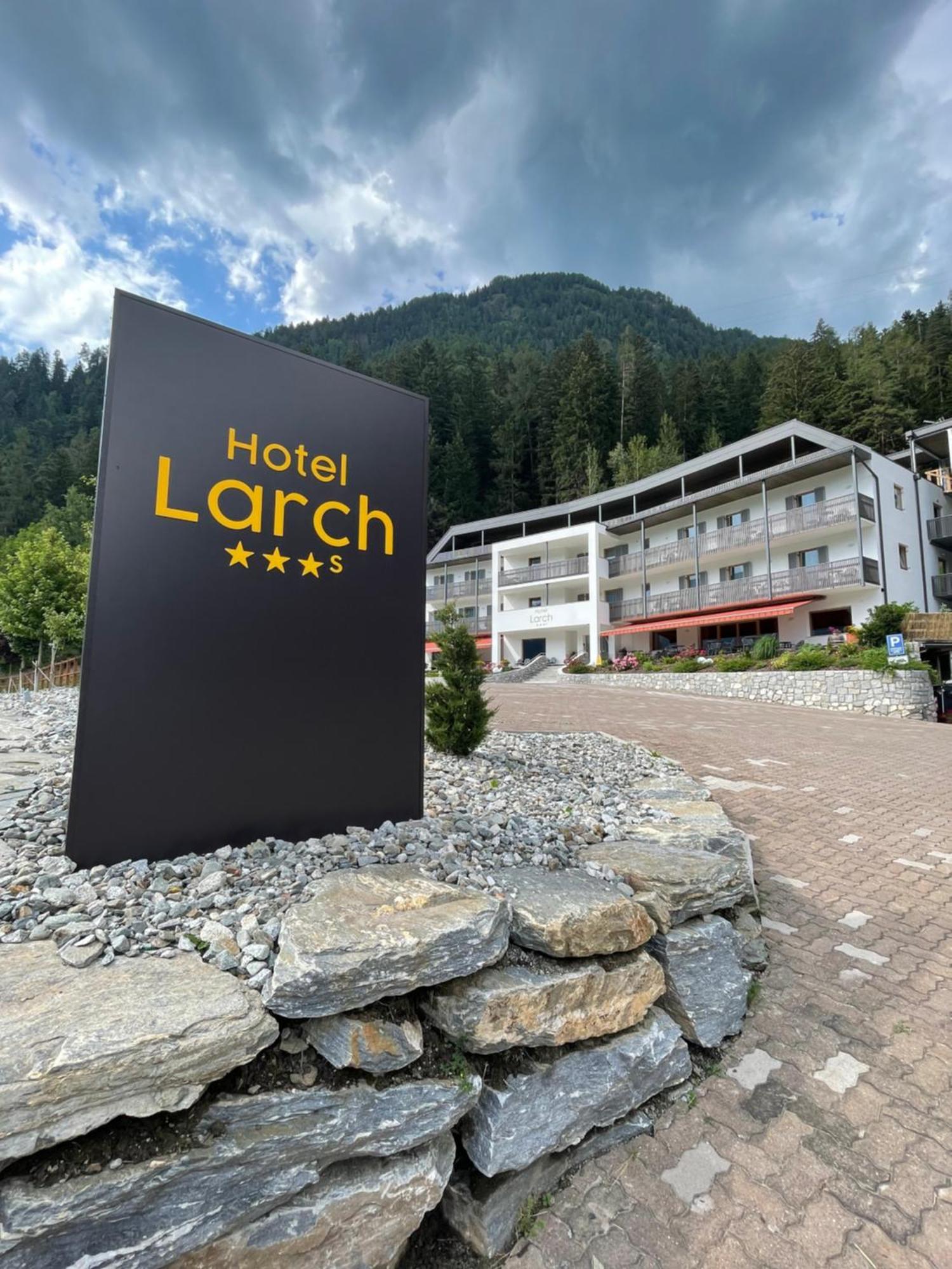 Hotel Larch Кампо-ді-Тренс Екстер'єр фото
